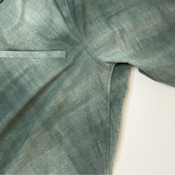 Athleta Urbanite Long Sleeve Button Down Top for Women, Size XS - Picture 7 of 7